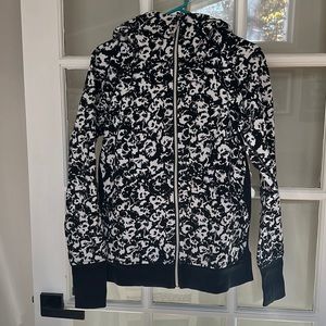 Lululemon Scuba Hoodie size 10